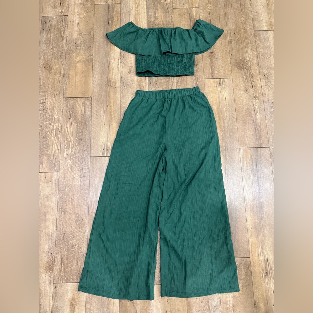 Wide Leg Elastic-Waist Pants Set in Deep Green